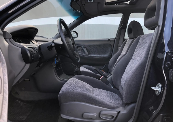 Mazda 626 cena 29999 przebieg: 77326, rok produkcji 1995 z Radymno małe 379